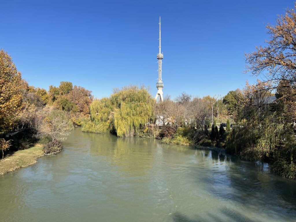 Tashkent Canal in Autumn